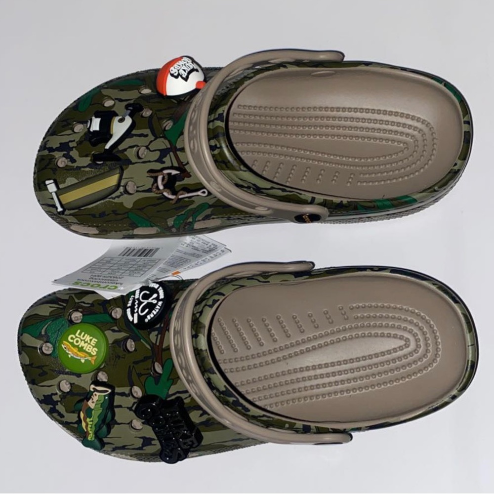 Luke Combs crocs. Brand new with tags. Never used - Picture 2 of 4